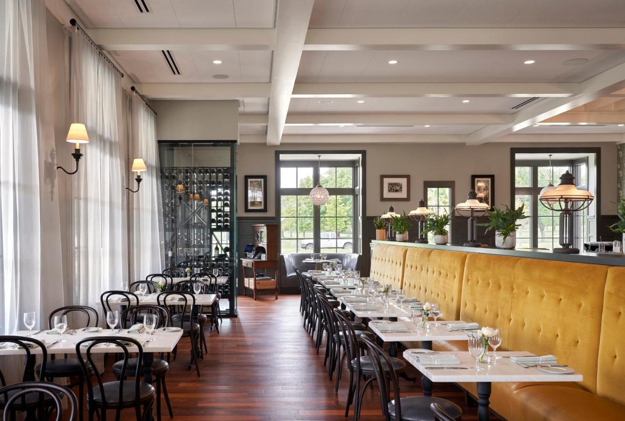 The Inn At Meadowbrook โอเวอร์แลนด์พาร์ค ภายนอก รูปภาพ